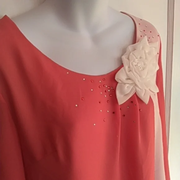 Elegant Coral and Pink Women's Blouse - Picture 7 of 9